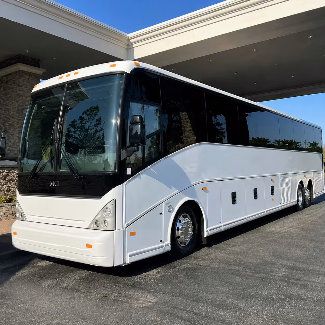 aurora airport transportation to den from hotels and office parks