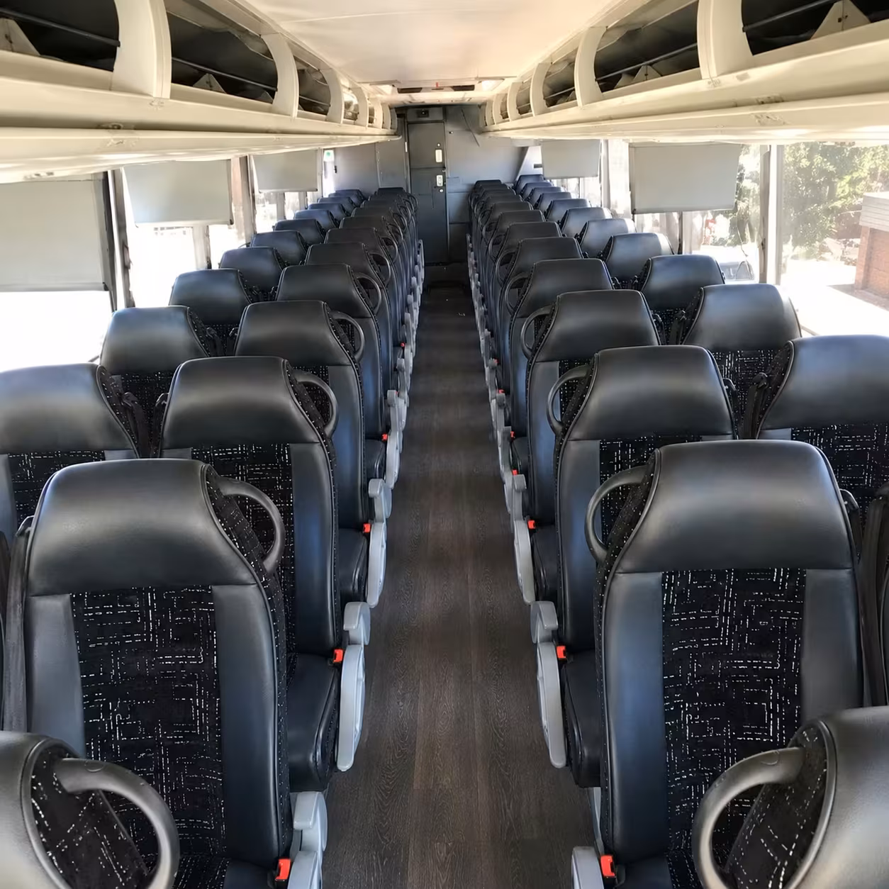 aurora corporate and convention charter bus rentals to den