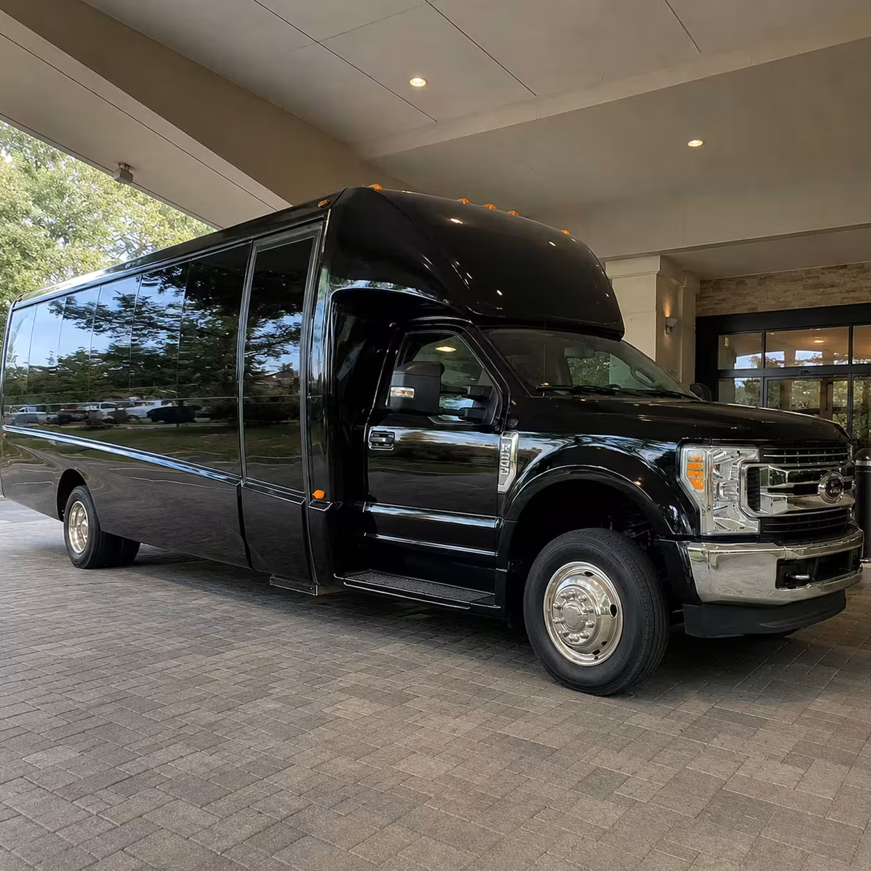 aurora minibus rentals for nuggets and avalanche games at ball arena