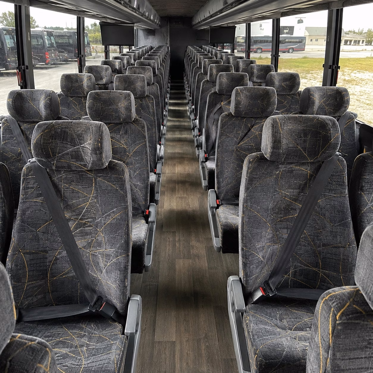 aurora youth group charter bus rentals for parks and performances