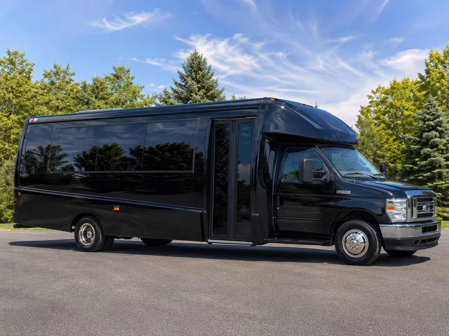 concert bus rentals in aurora