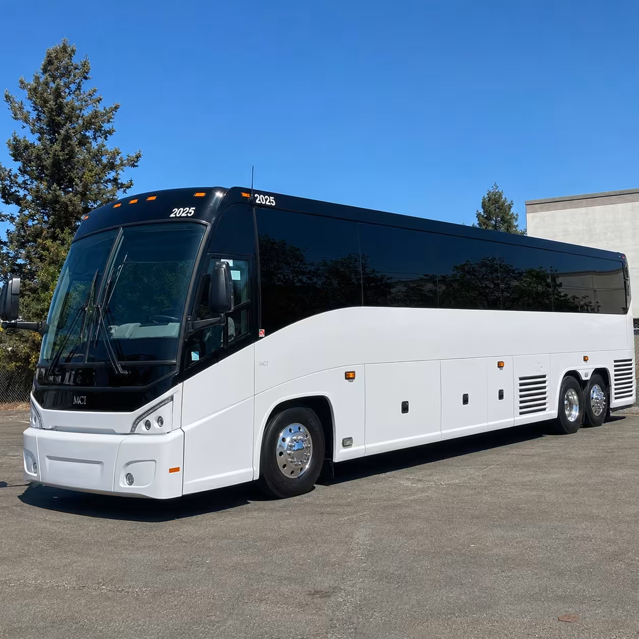 instead of splitting your group book one bus for aurora church conferences and special events