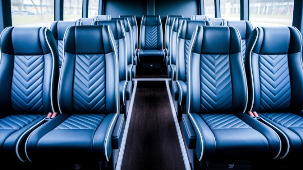 aurora 20 passenger minibus rental